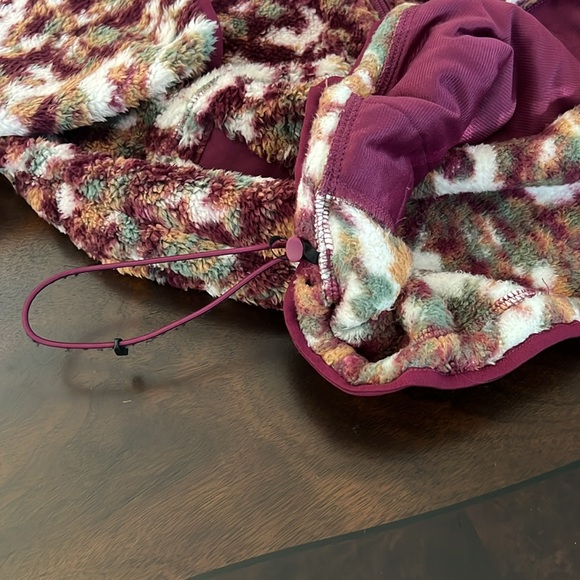 THE NORTH FACE Women's Campshire Fleece Jacket. - Picture 10 of 15